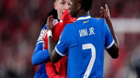 尼科英超首秀胜利开门红，球迷期待更多精彩表演